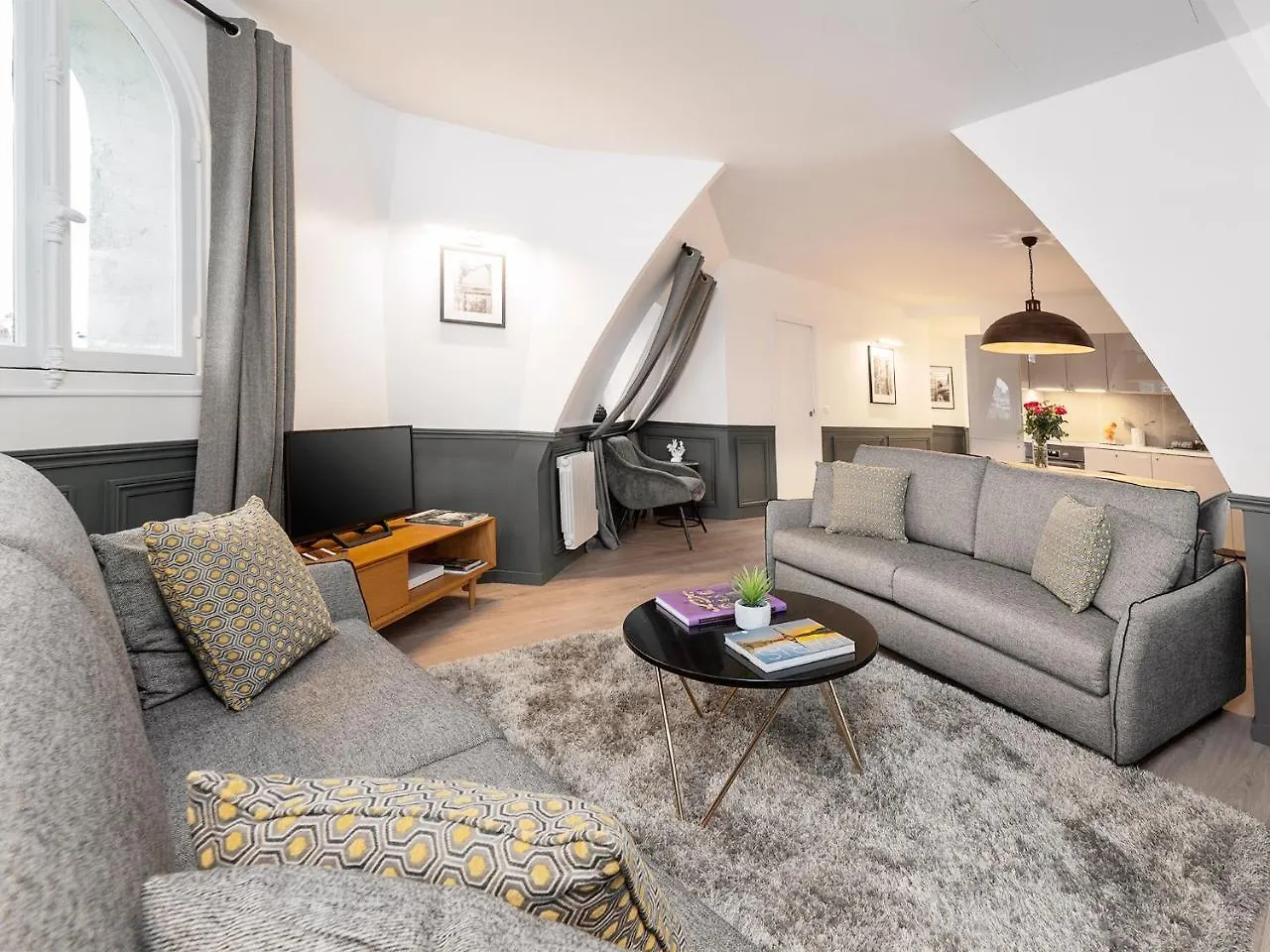 Livinparis - Luxury Ac 2 & 3 Bedrooms Le Louvre Apartment *
