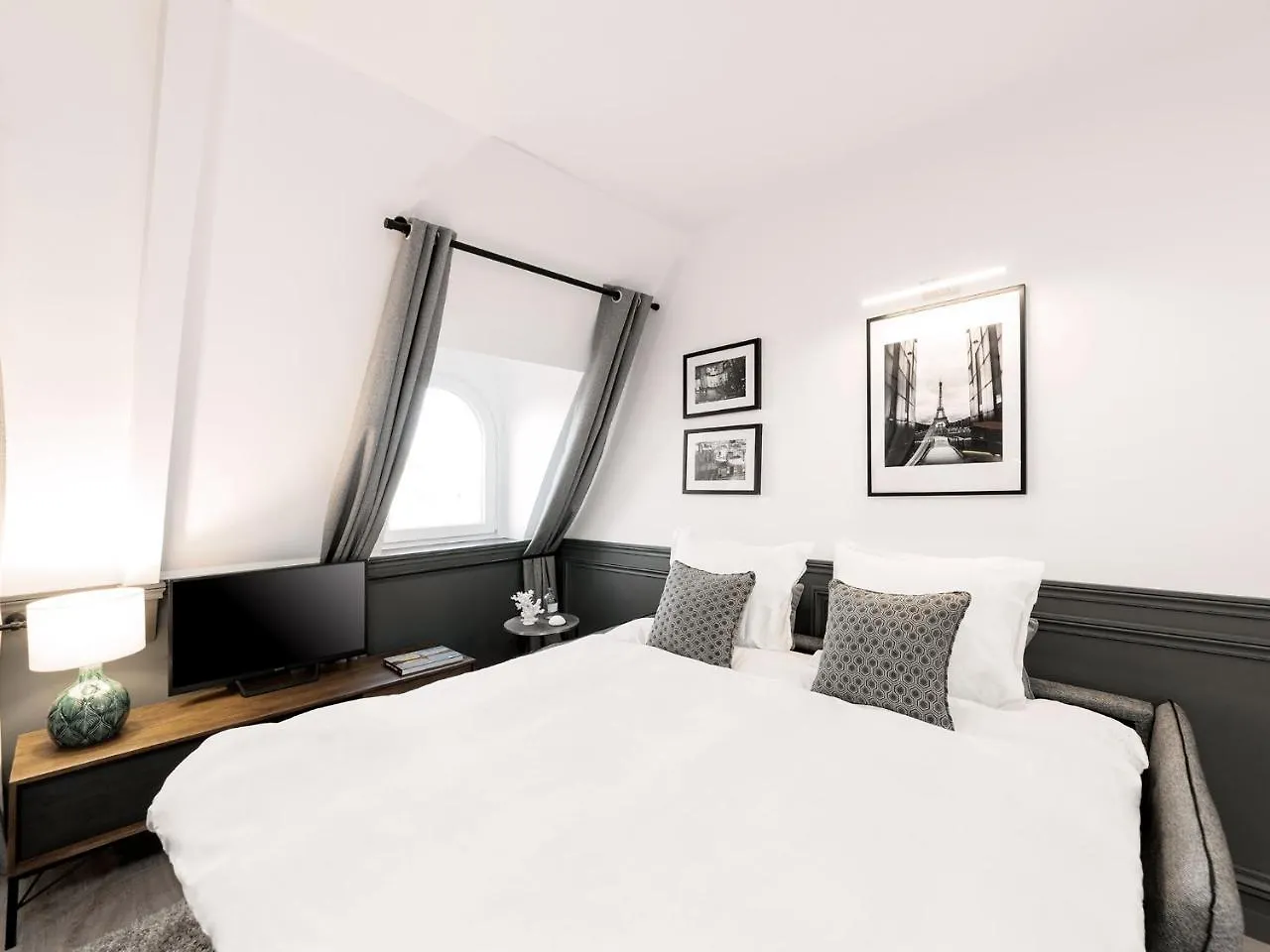Livinparis - Luxury Ac 2 & 3 Bedrooms Le Louvre