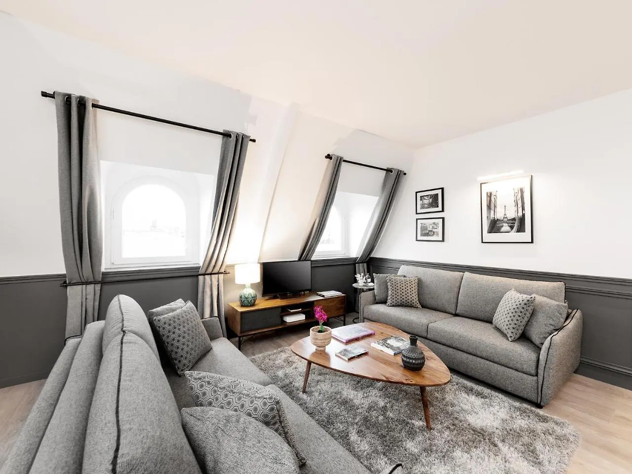 Livinparis - Luxury Ac 2 & 3 Bedrooms Le Louvre Daire