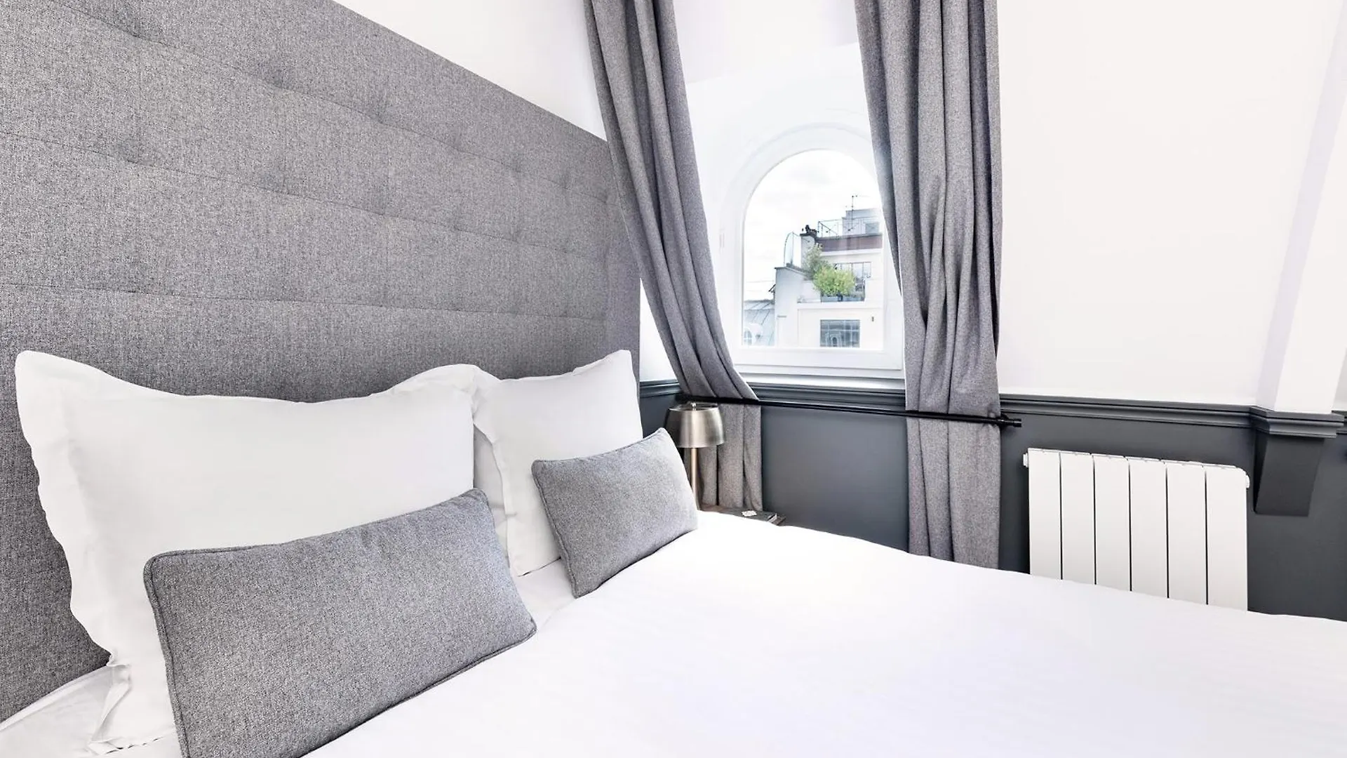 Appartement Livinparis - Luxury 2 Bedrooms Le Louvre I *